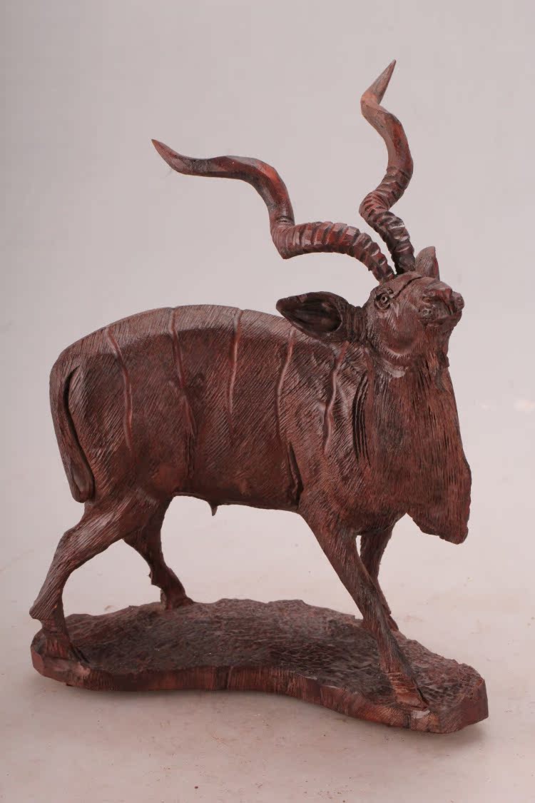 南非进口纯手工木雕旋角羚羊动物摆件个性化商铺饰品特色手工艺品