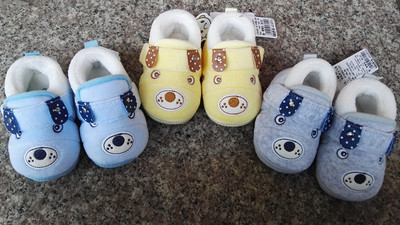 雪娃娃新生儿婴儿鞋0-6个月软底1岁加厚保暖冬