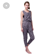 九分裤 旋涡折纹连身裤 Bertii 女款 2017新品 easyoga