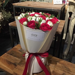 佛山花店|鲜花速递|99朵大桃红玫瑰花束|广州东莞儿童节送花预订