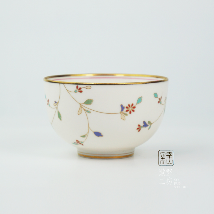 日本进口幸山窑彩绘描金唐草轻量高温骨瓷茶碗茶具主人杯茶道礼品