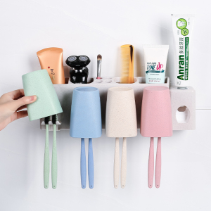 小麦吸壁式四口之家牙刷架