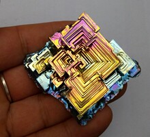 特价 可PiFa 每克几毛钱 高纯钬榫体 彩色晶体 铋晶体跳楼价