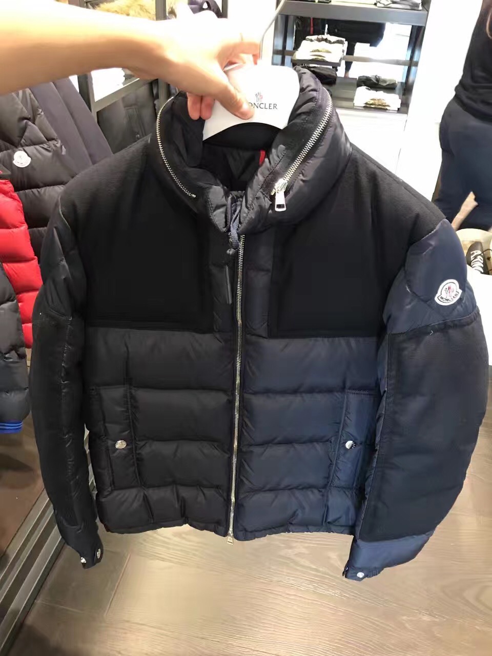 意大利奥莱代购 moncler 男士羽绒服 深蓝1码/2码