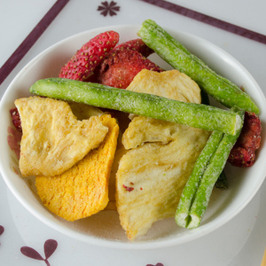 熊孩子综合蔬果脆100g