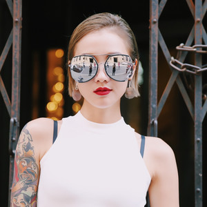 个性前卫大框太阳镜