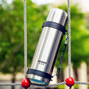 哈尔斯大容量保温壶