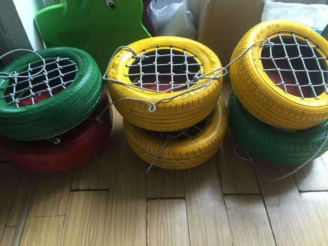 正品幼儿园体育户外轮胎玩具车彩色轮胎车带网轮胎车滑板车配绳