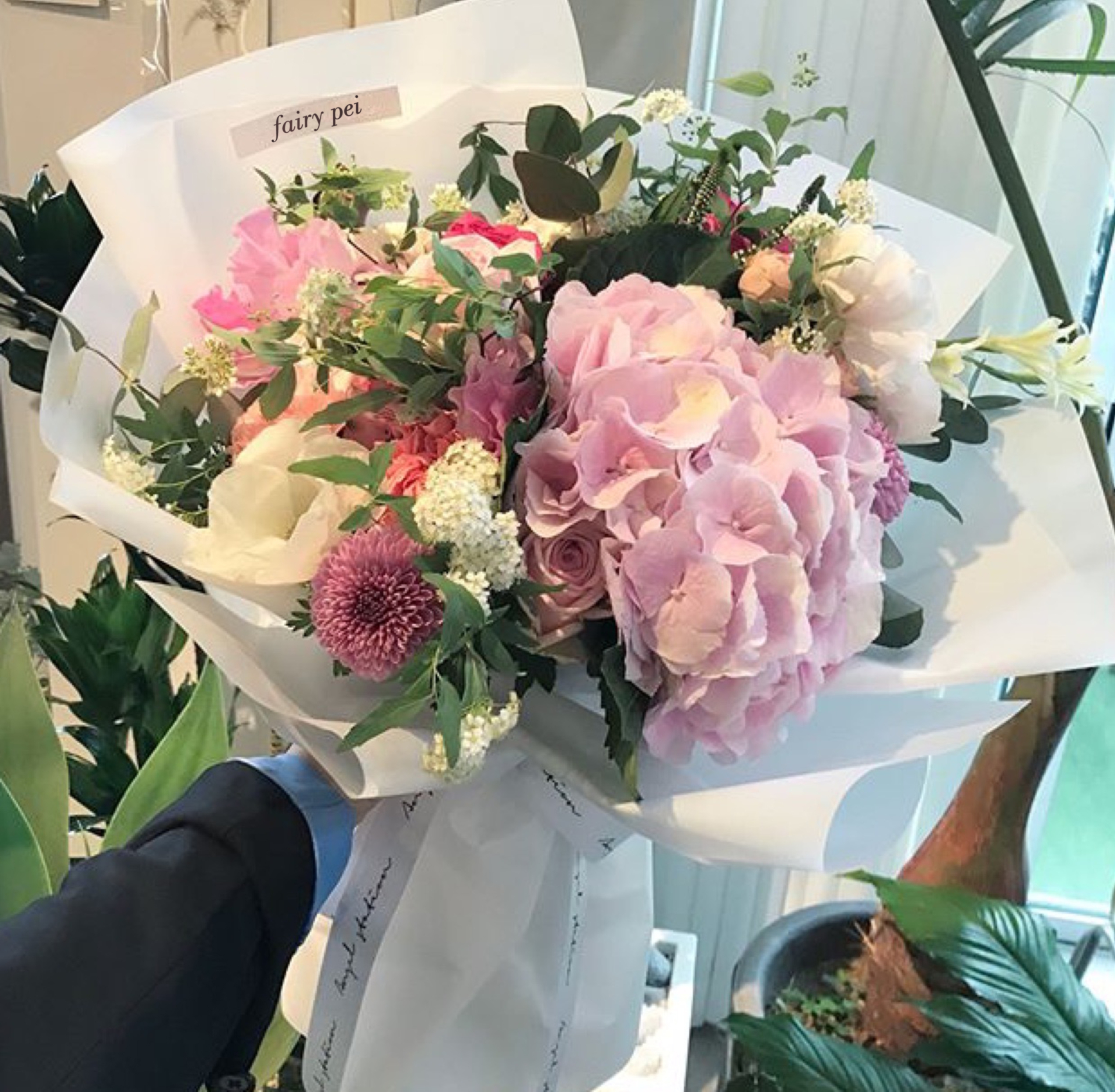 韩式鲜花花束 情人节玫瑰绣球生日 武汉鲜花同城速递武昌汉口光谷