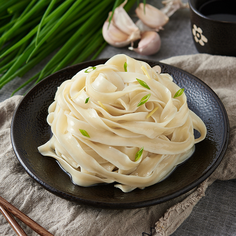 麦香源削面冷冻速食面云宽面200g*8袋涮面水煮面干拌面