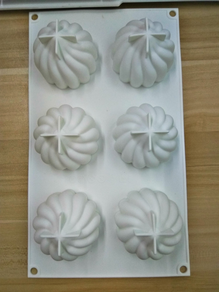 蜜可6连锥形魔球小笼包旋风形慕斯蛋糕硅胶矽胶厨房模具 1009