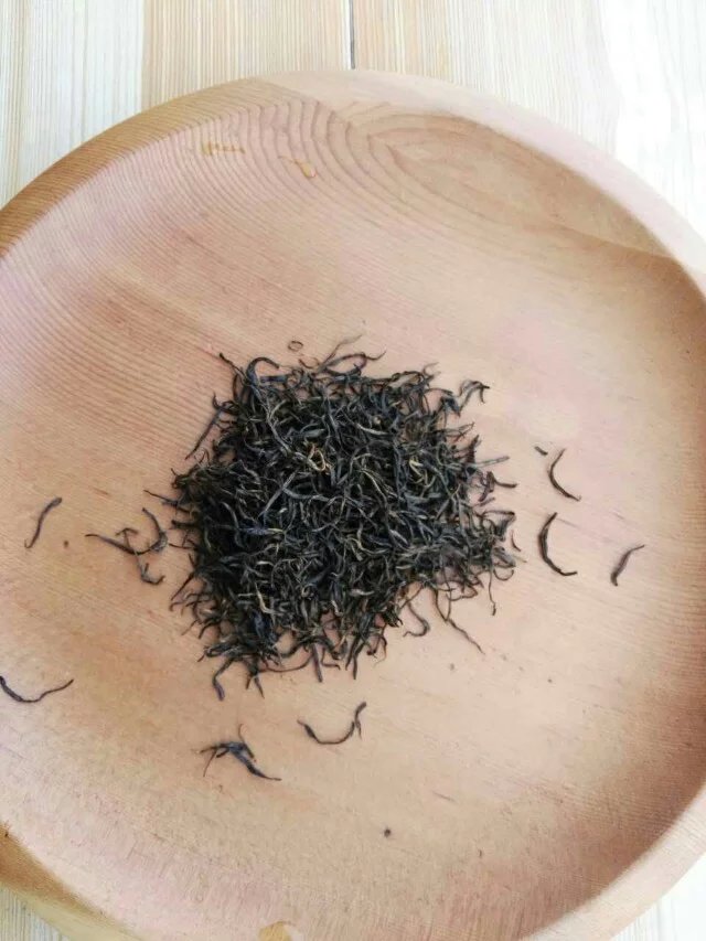 信阳红 特级有机红茶 2016雨前珍品芽头红茶100g