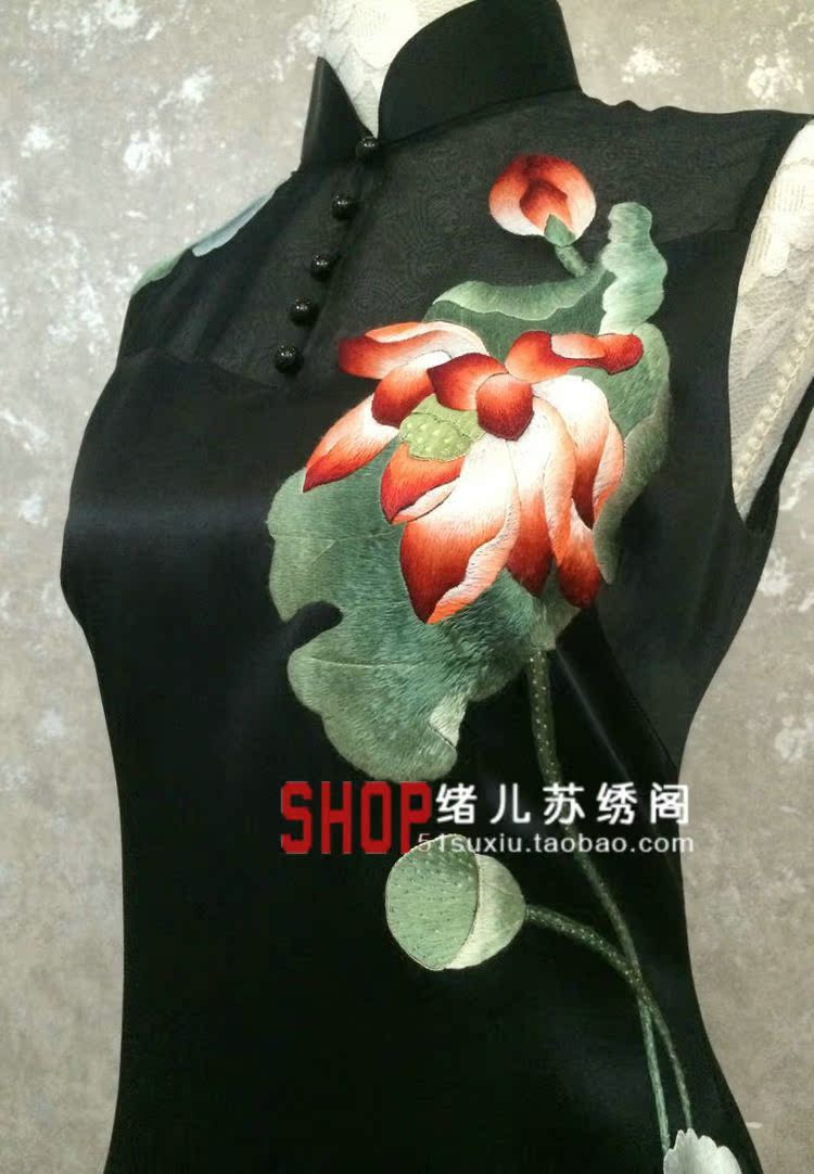 苏绣旗袍真丝纯手工绣花黑色荷花款苏绣刺绣高档旗袍礼服女长款
