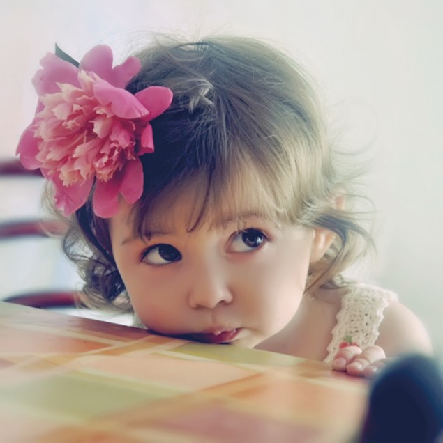 可爱漂亮女宝宝公主款胎早教海报订制作房间卧室娃娃墙贴bb画包邮