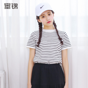 黑白细横条纹短袖T恤