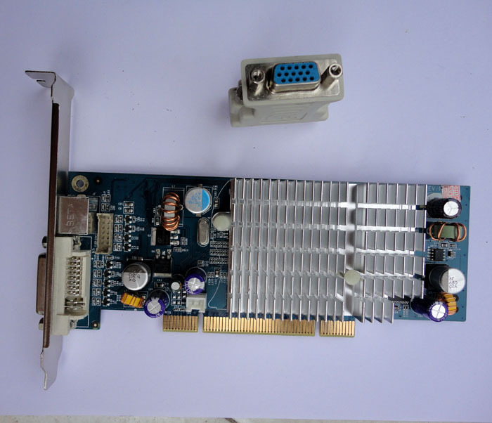 显卡显存128m_显卡gf fx5200_gf5200 128m显卡性能参数