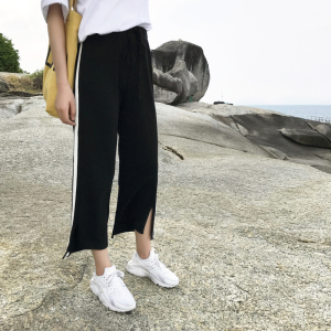 简约百搭高腰九分休闲裤