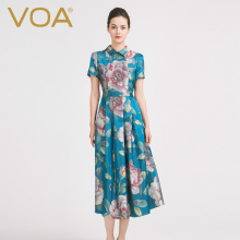 VOA蓝底牡丹花方领短袖中腰修身复古伞裙式色织真丝连衣裙图片