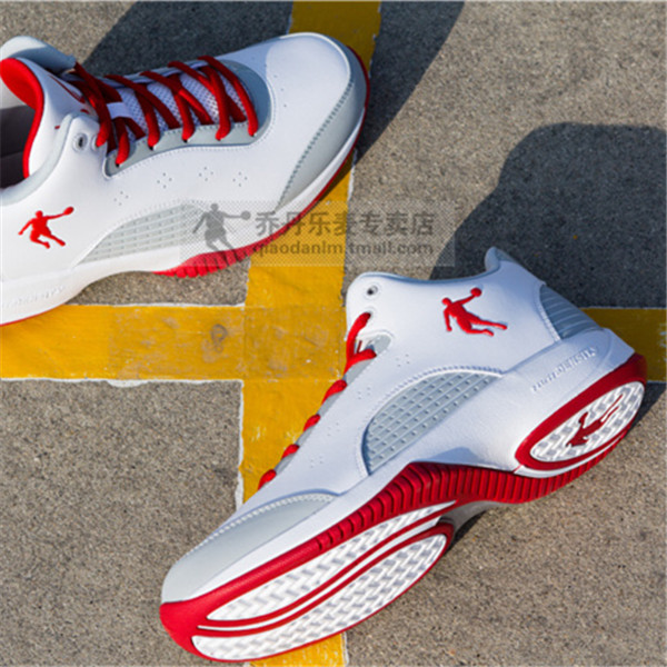 正品[罗斯 系列 篮球鞋]罗斯篮球鞋全系列评测 