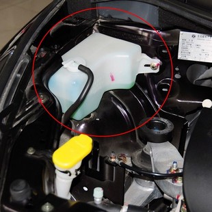汽车膨胀水箱_汽车 水箱 防冻液_汽车副水箱 膨胀水壶