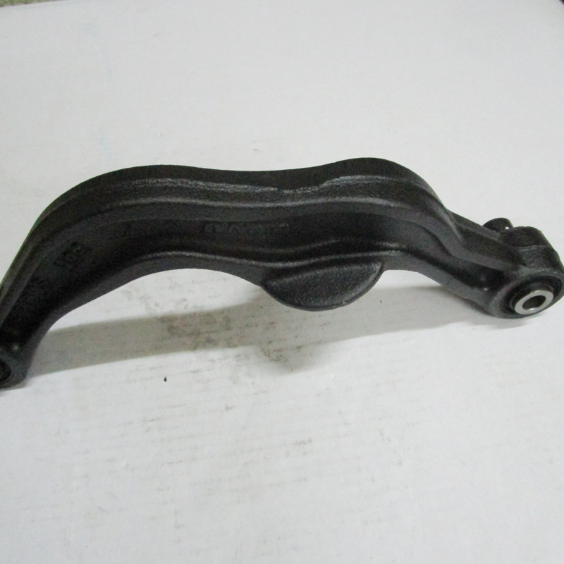 斯巴鲁森林人傲虎力狮翼豹brz驰鹏xv后平衡拉杆拉臂原厂配件