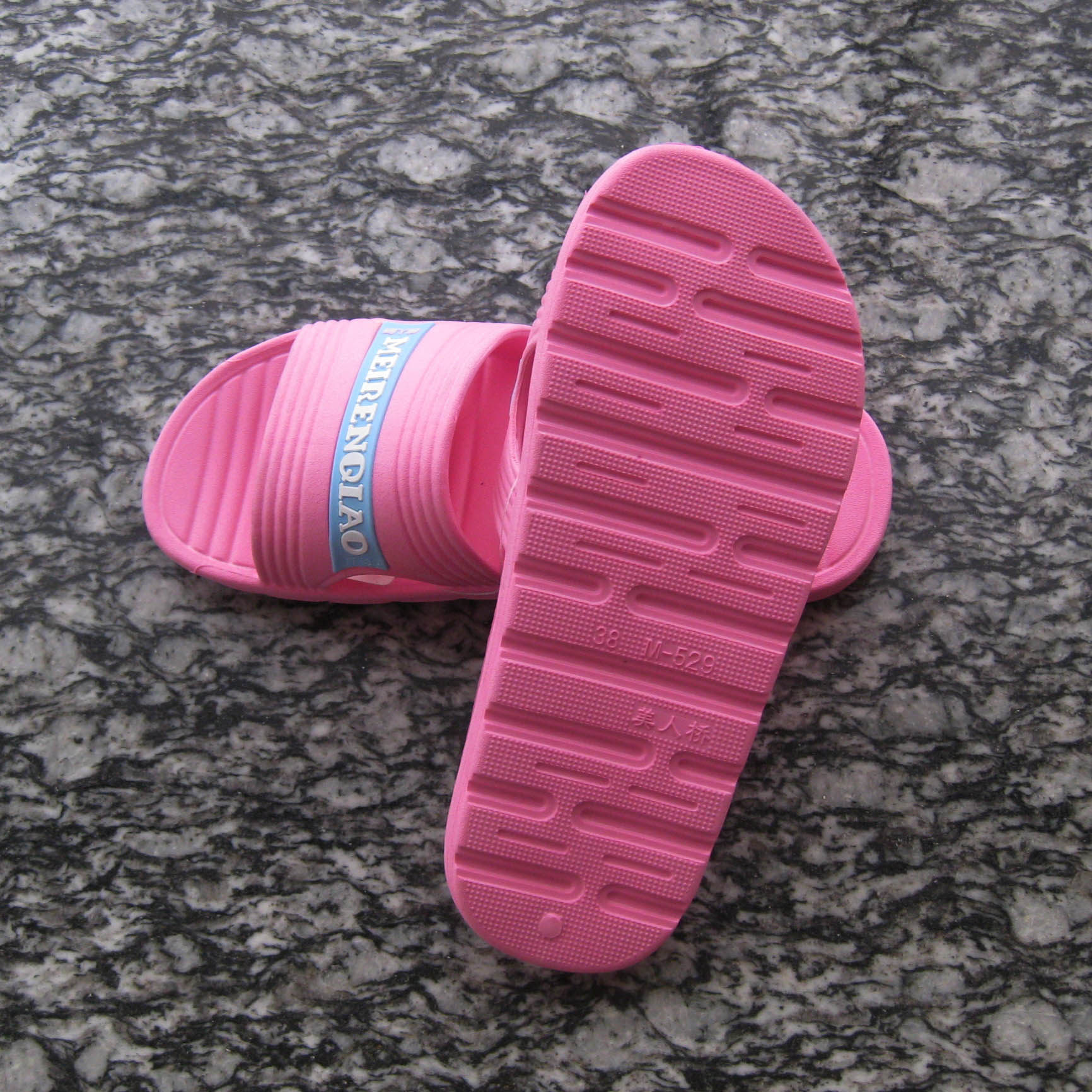 热卖夏季天正品美人桥情侣男女士浴室居家沙滩洗澡防滑轻便凉拖鞋