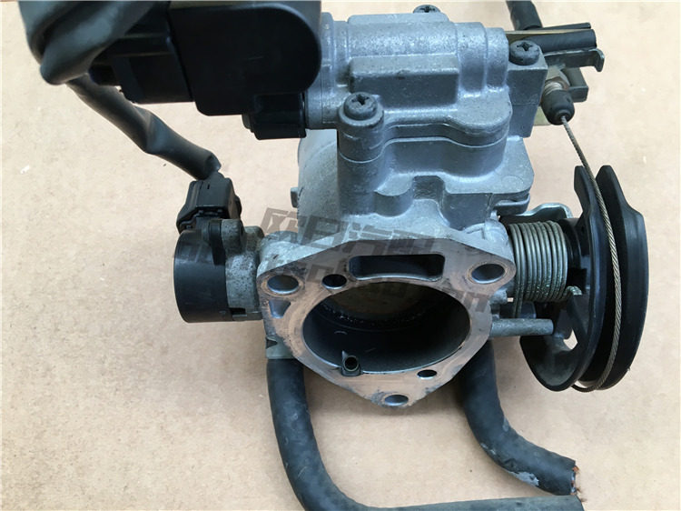 佳美 大霸王 普瑞维亚 acr30 acr50 2az 2.4 电子拉线节气门总成