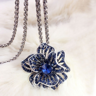 韩国新款时尚花朵蓝水晶毛衣链长款项链女挂链复古百搭春秋配饰
