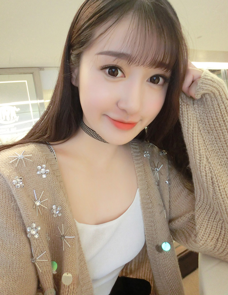 「卢洁云」cariedo 秋冬超美钉珠气质驼色中长款百搭毛针织开衫