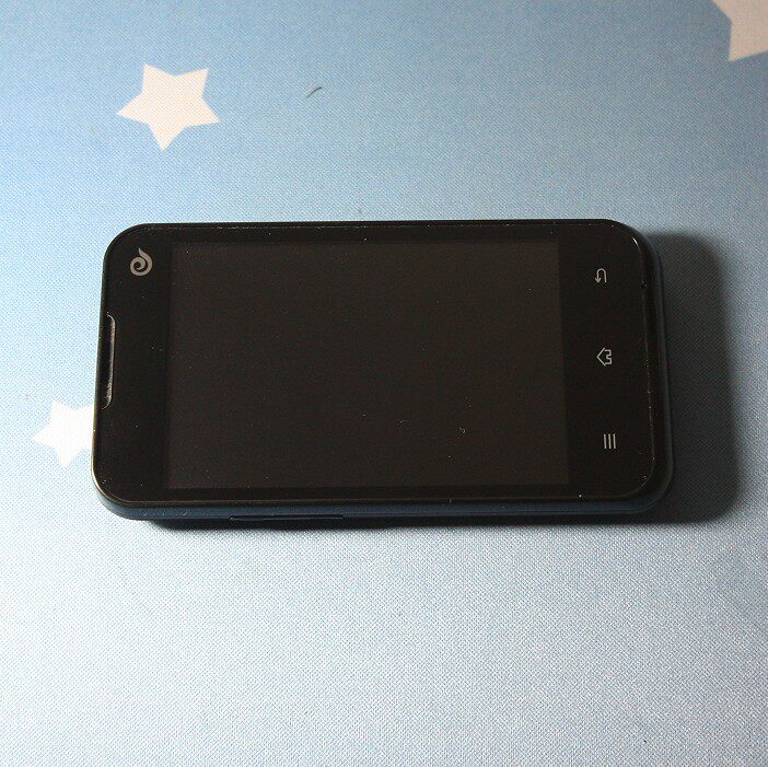 二手 华录s9000 电信3g双卡双模实用三网4寸安卓智能 备用手机