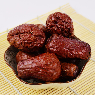 新疆特产和田玉大红枣2斤,免洗和田大红枣子,玉枣干果零食包邮