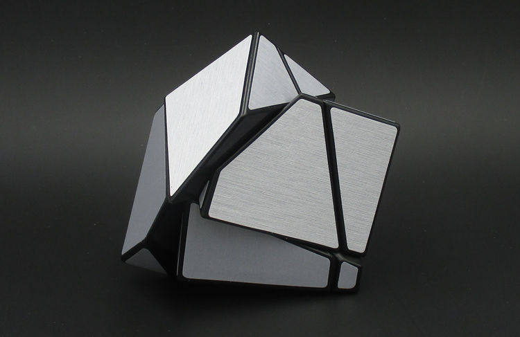 新品包邮方是二阶鬼魔魔方 2阶鬼魔异形魔方专业顺滑 配拉丝贴纸