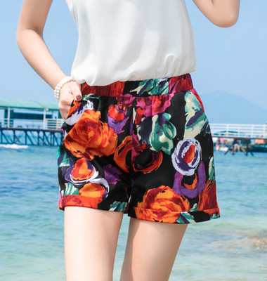 夏新款海边度假花裤波西米亚时尚休闲短裤旅游沙滩裤女速干宽松裤