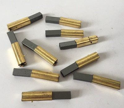 台湾瑟诺现磨豆浆机冰沙机调理机碳刷搅拌机进口碳刷