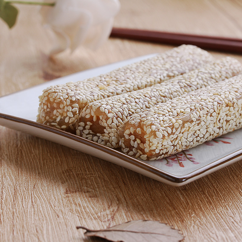 广东潮汕特产牛皮糖芝麻鸭脖子软糖卷零食特色小吃美食品手工糕点