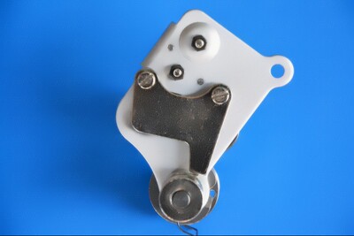 工业缝纫机高头车配件 正品原装 820双针沙拉组 双针夹线器紧线器