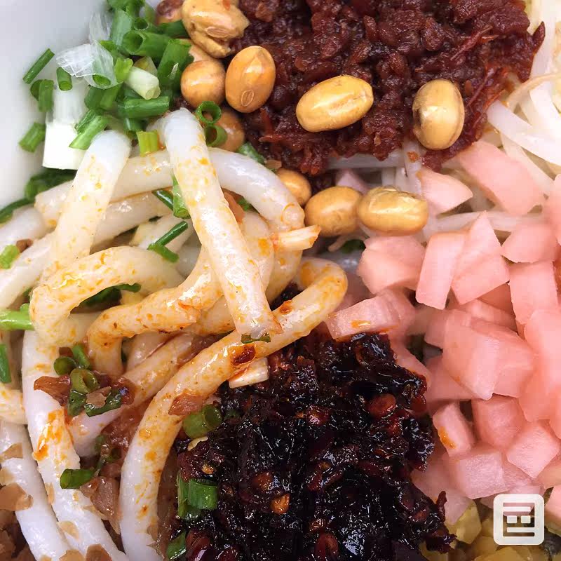 贵州特产贵阳红油素粉地道香辣素粉酸粉素米粉带配料一碗贵阳发货_双