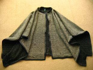 斗篷2015年冬 wool leather-trim poncho 羔羊皮镶边 羊毛女斗篷外套