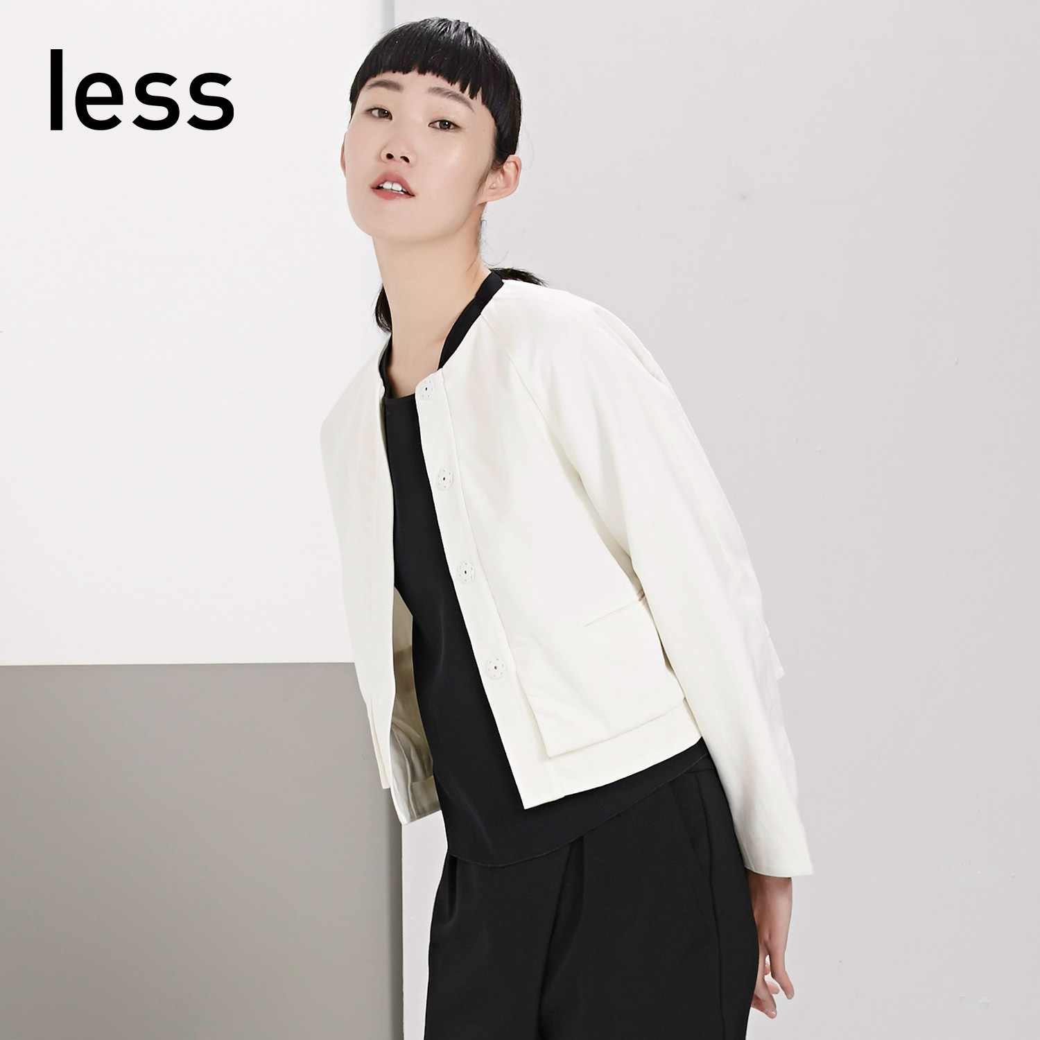 less春新款短蛋形圆领长袖短外套女西装外套26129107