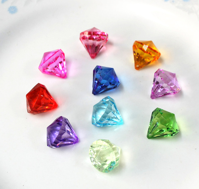 儿童塑料玩具宝石过家家仿真水晶diy 串珠七彩色亚克力钻石
