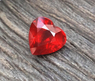 49ct 心形爱心 grs 全净 无烧 鸽血红 红宝石 379号 照片墙