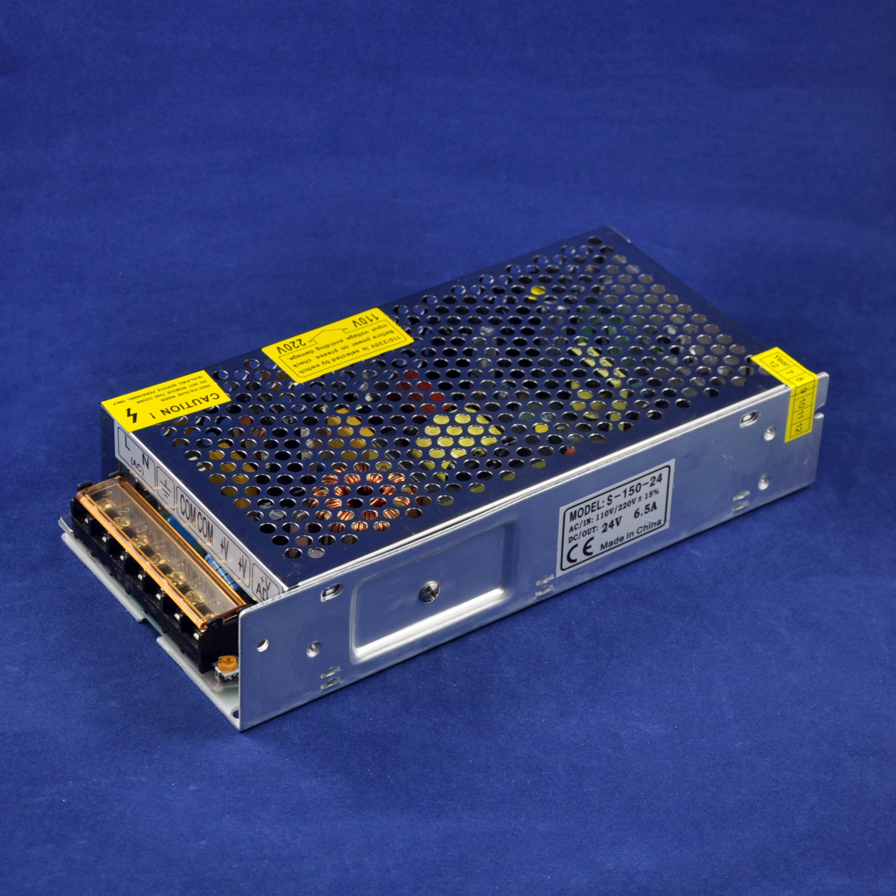 12v铝壳开关电源直流变压器220v转12v 监控安防led灯带灯条整流器