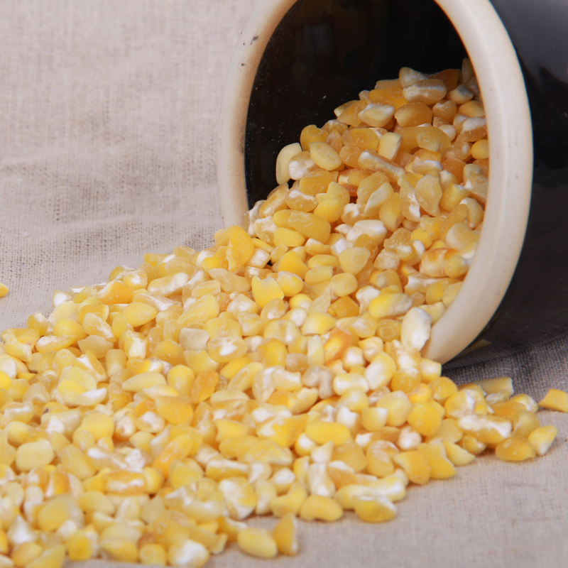 东北农家自产粘玉米碴子粥大碴子玉米渣碎玉米糁5 斤包邮