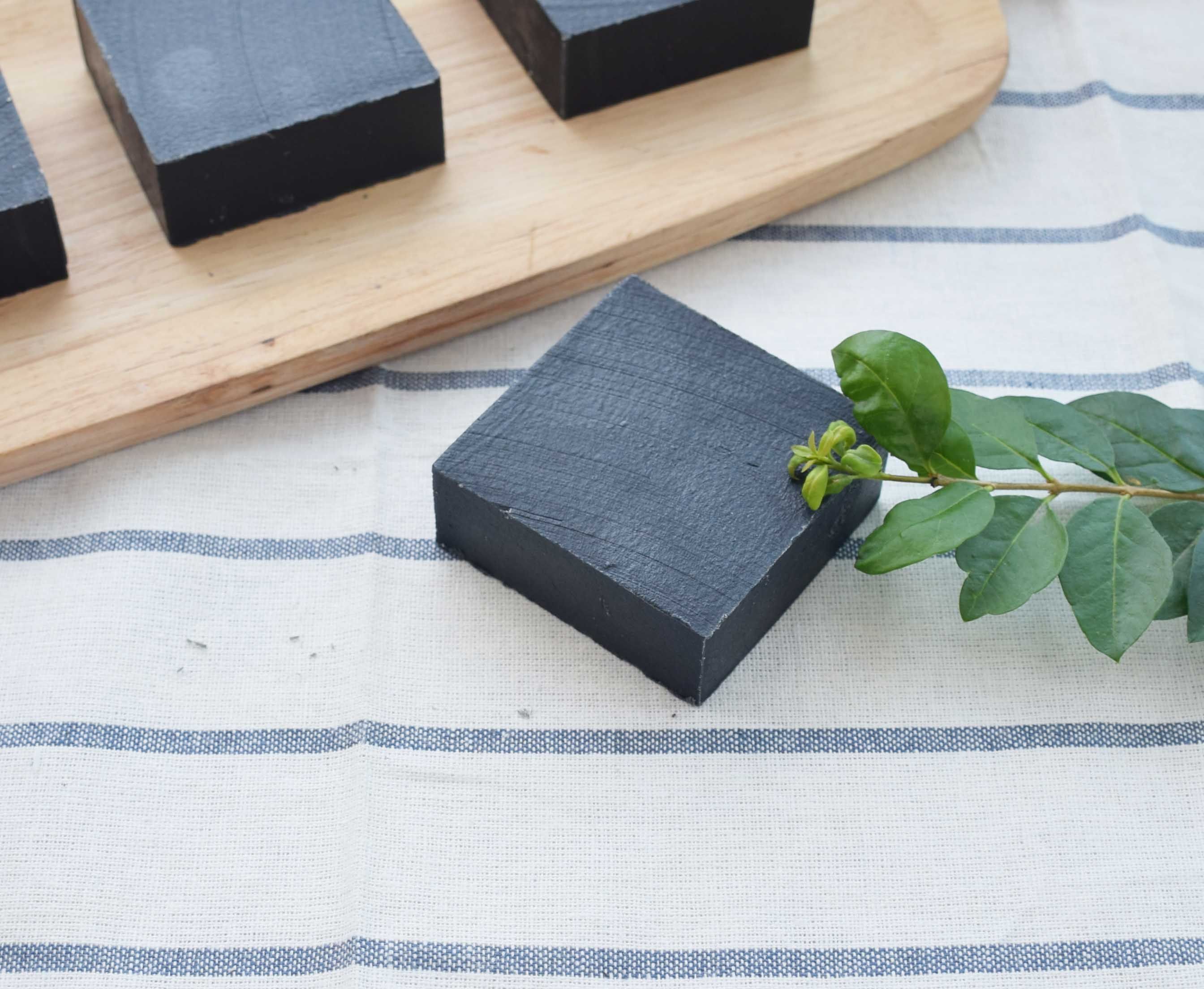 黑钻石新款黑砖竹炭皂黑头乳奶皂手工冷制皂diy套餐材料补充包