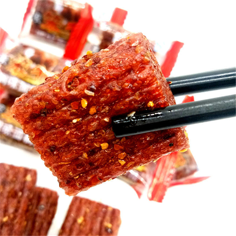 健仔素笨牛肉辣条40个每袋忆童年美食麻辣香辣甜辣零食大刀肉辣片