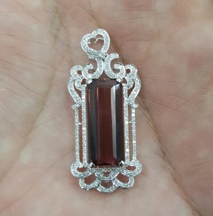 挚爱珠宝天然卢比来碧玺吊坠女款18k金镶嵌加工定制长条碧玺裸石