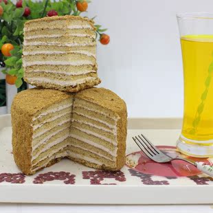 俄罗斯双山提拉米苏蜂蜜千层蛋糕进口俄罗斯新鲜蛋糕西式糕点包邮