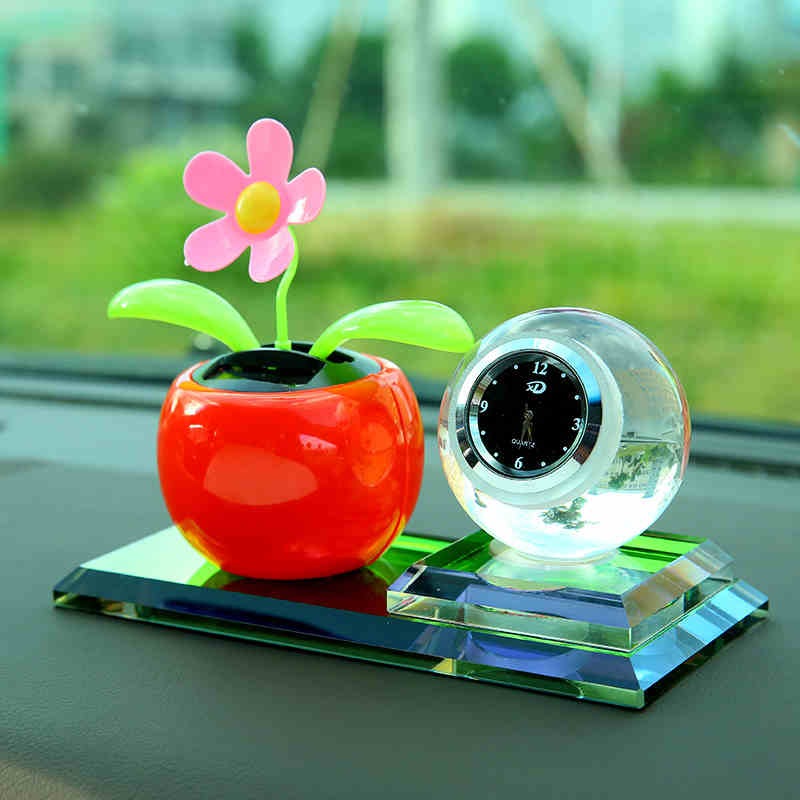 别克英朗威朗昂科威君越新凯越汽车车载香水座小车内装饰用品摆件