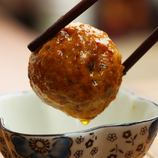 【特价】猪肉 手工肉丸黑猪肉制作油炸肉圆 火锅丸子