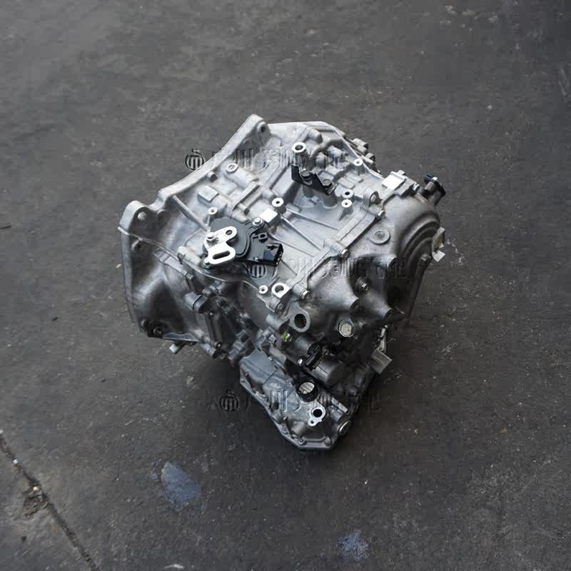 东风日产轩逸1.8排量cvt变速箱 jf015e无极波箱日产变速箱总成